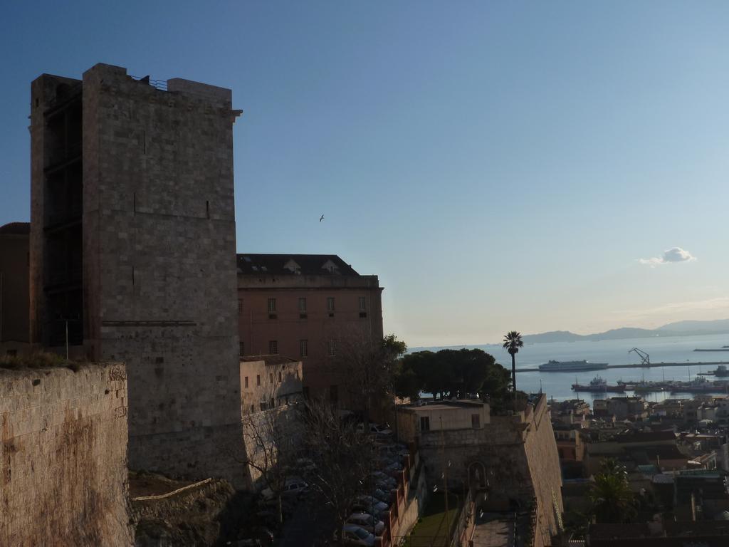 S Efisio In Cagliari Centre Q4825 Apartment Room photo